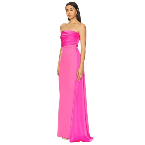 NBD Amira Gown in Pop Pink - Picture 2 of 10